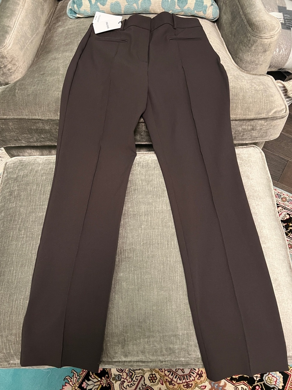 NWT Reiss Norla Pintuck Tapered Trouser Pants Chocolate Brown US 6L / UK10L Tall
